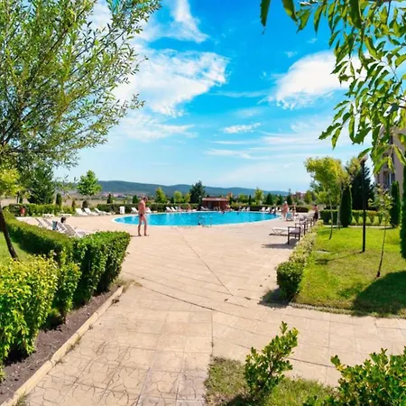 Sunny Beach, Noks Orchid Lejlighed